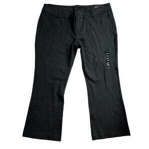 Studio by Torrid Signature Ponte Stretch Trouser Gray Size 28R NWT Dress Pant